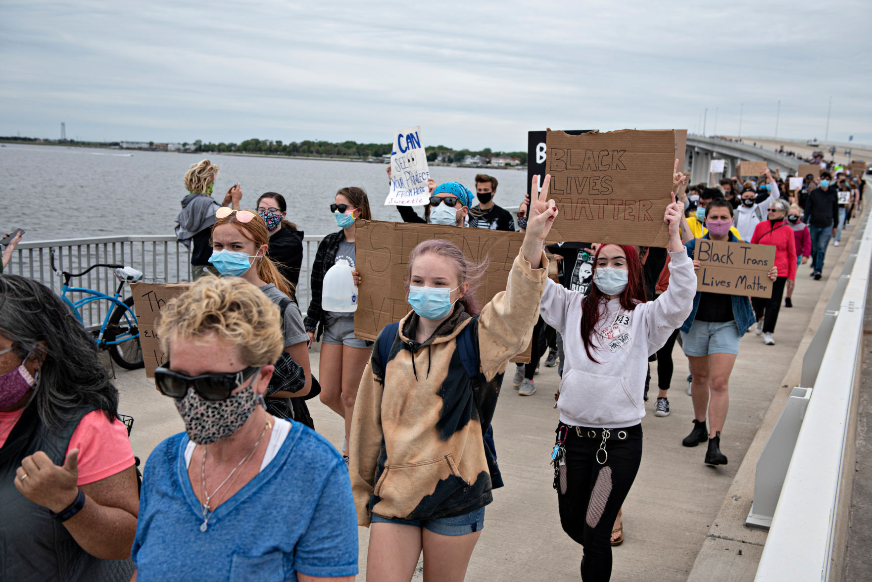 060320_nws_ocprotest
